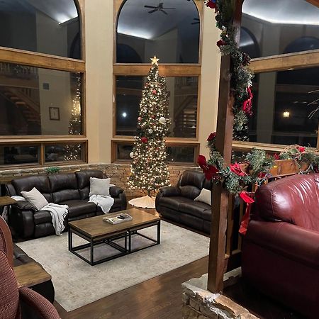 Crestview Estate 5 Acres-Heated Pool-5Min To Strip Villa Pigeon Forge Buitenkant foto