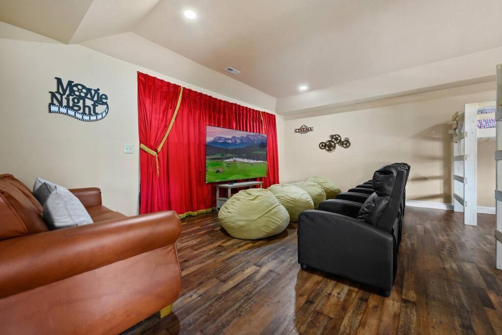 Crestview Estate 5 Acres-Heated Pool-5Min To Strip Villa Pigeon Forge Buitenkant foto